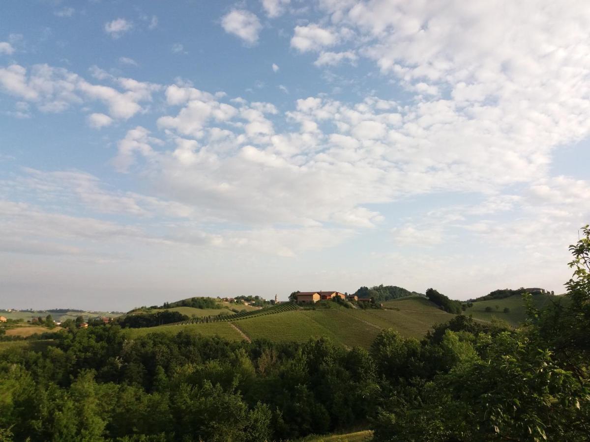 B&B Sant'Anna 21 Monforte dʼAlba Exteriör bild