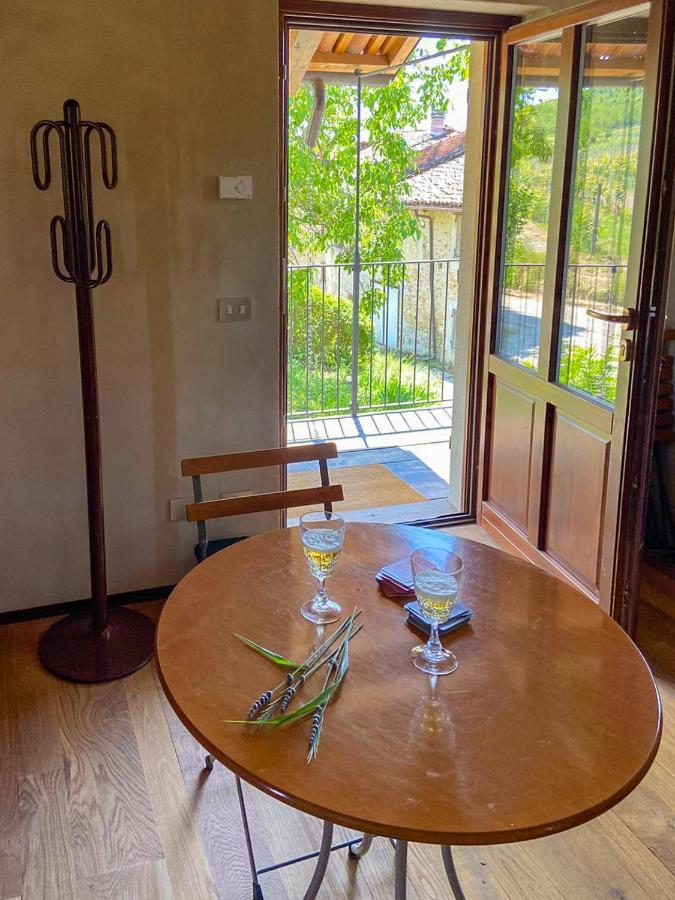 B&B Sant'Anna 21 Monforte dʼAlba Exteriör bild